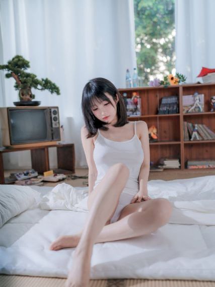 亚洲美女米精品一区二区_高清神马影院手机在线